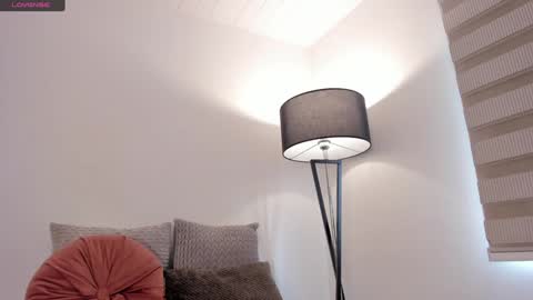 Victoria  online show from December 27, 3:38 pm