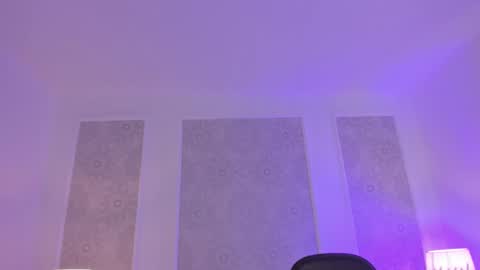 Victoria online show from November 24, 8:22 pm