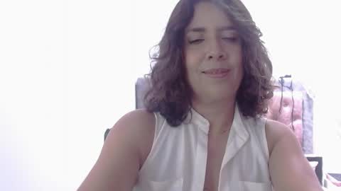 Hi guys   Im victoria  Be the one who can control me in PVT online show from June 3, 3:50 pm