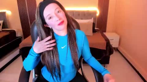 victoria__blake online show from July 14, 7:07 pm