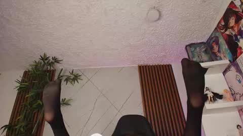  Victoria for you  online show from February 9, 5:21 am