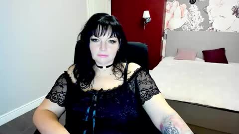 Victoria  booth online show from February 18, 1:32 pm