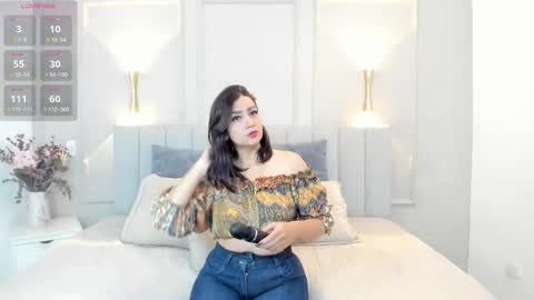 victoria  online show from December 1, 7:05 pm