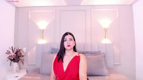 victoria  online show from February 7, 7:07 pm