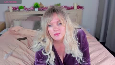 Victoria My schedule for the week 2 GMT 3am-9am TuWeThFrSa online show from February 27, 2:55 am