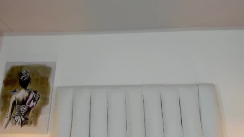 victoria_queen2 online show from February 18, 1:21 am