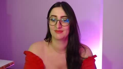 Victoria online show from December 30, 7:32 pm