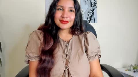 VICTORIA  online show from February 6, 1:25 pm