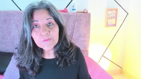 victoriaa_anderson_ online show from December 5, 1:12 pm