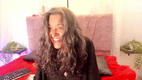 victoriaa_anderson_ online show from June 3, 2:33 pm