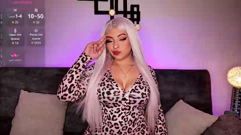  Tory  online show from October 23, 4:07 am