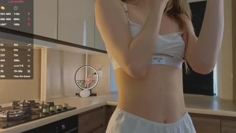 victoriahouston online show from April 13, 6:36 am