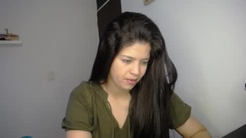 victorialg online show from September 30, 8:03 pm