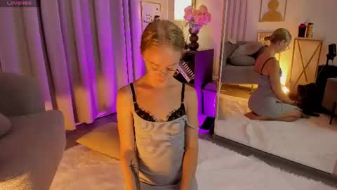 Victoria online show from July 20, 1:46 pm