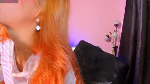 victoriasmithtv online show from February 19, 7:05 pm