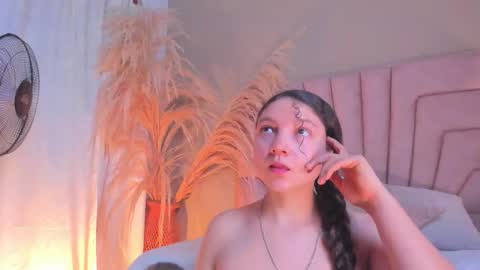 Victoria  online show from March 29, 1:21 pm