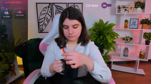 Viola online show from February 6, 10:10 pm