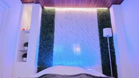 Violett  Everyday From 0530 to 1430 Col Time online show from September 16, 10:56 am