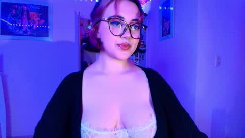 violet online show from January 14, 7:24 am