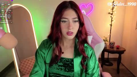 violet online show from March 17, 6:56 pm