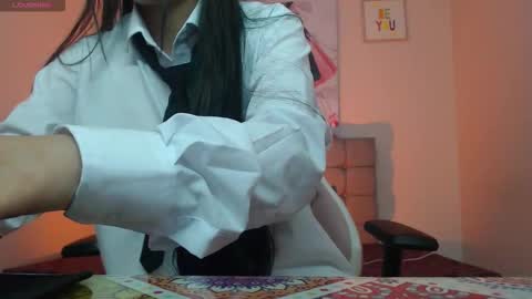 Violet  online show from December 22, 12:30 pm