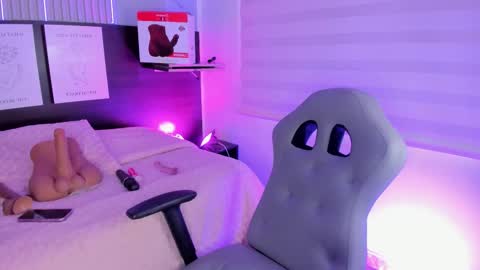 Violeta online show from October 9, 8:02 pm