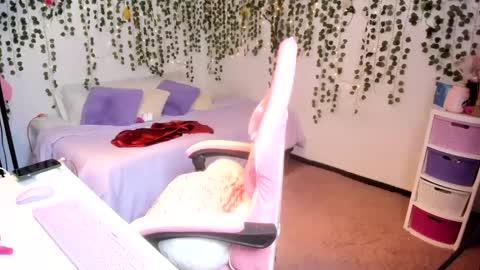 Violeta online show from September 25, 4:17 pm