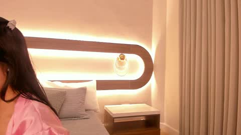 Violeta Sum online show from April 8, 12:07 pm