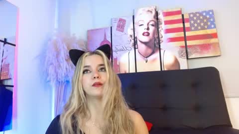 Violeta online show from January 10, 1:27 pm