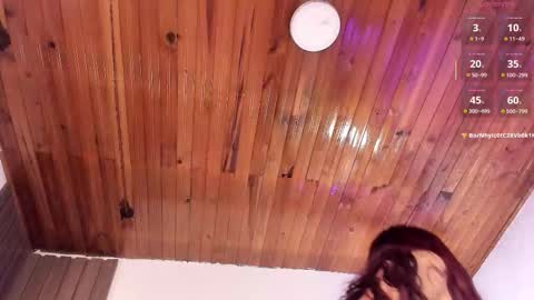 Violet online show from October 1, 3:06 pm