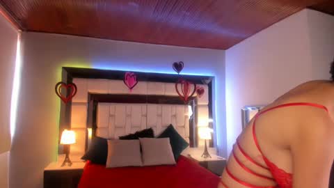 violetskinny online show from February 14, 6:19 pm