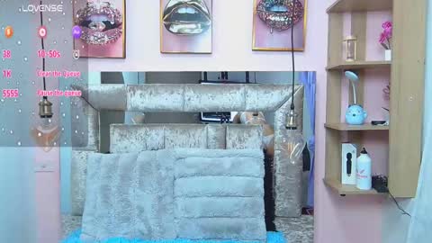 Violeta froz online show from March 1, 4:44 pm