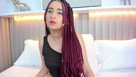 Violett  online show from October 15, 8:11 pm