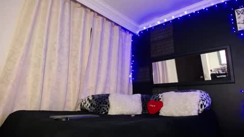 violetta_afrodita online show from November 24, 11:07 pm