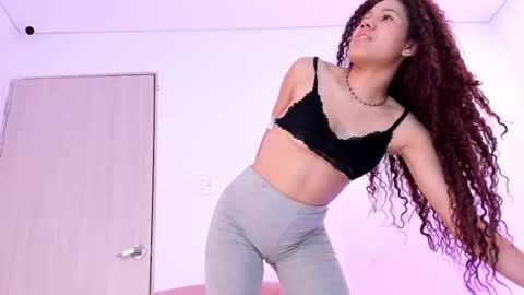 violeta online show from March 21, 8:25 pm