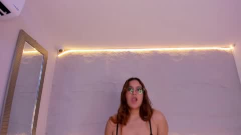 Violetta  online show from January 22, 4:55 pm