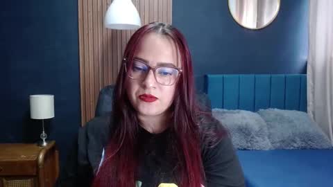 violette online show from March 26, 2:30 pm