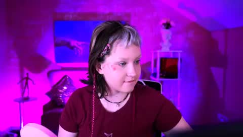 Violett online show from July 20, 6:27 am