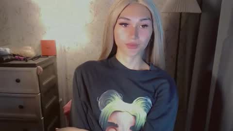 Pearl online show from November 21, 4:25 am