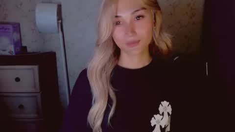 Pearl online show from April 17, 5:31 am