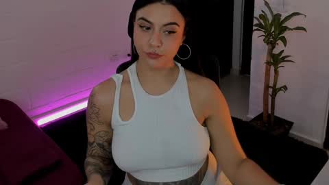 Lu online show from March 2, 7:08 pm