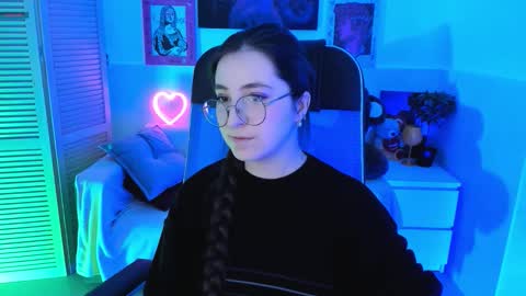 your love online show from October 13, 7:11 am