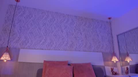 Vttoria online show from February 14, 4:53 pm