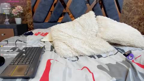 vittoria online show from November 16, 6:41 pm