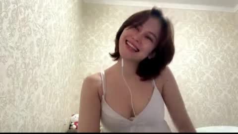 Sonya online show from April 10, 3:07 pm