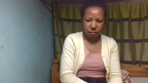 viviane0812 online show from September 12, 12:22 am