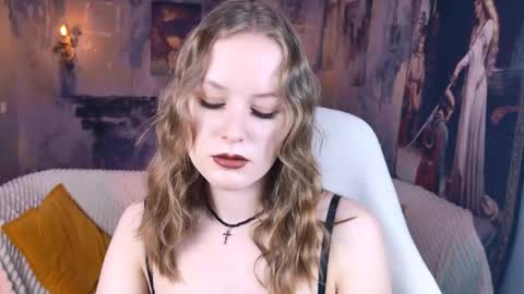 Vivien online show from February 21, 1:06 am