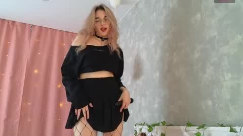 vivyboo111 online show from March 31, 10:21 pm