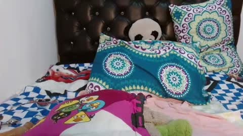 Venus online show from December 16, 1:00 am