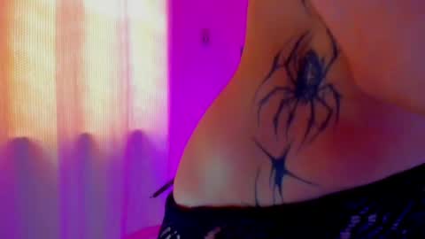Gabriela online show from June 3, 5:18 pm